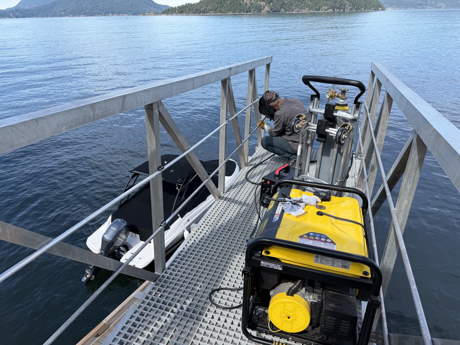 Mobile welding repair on aluminum gangway railing over water
